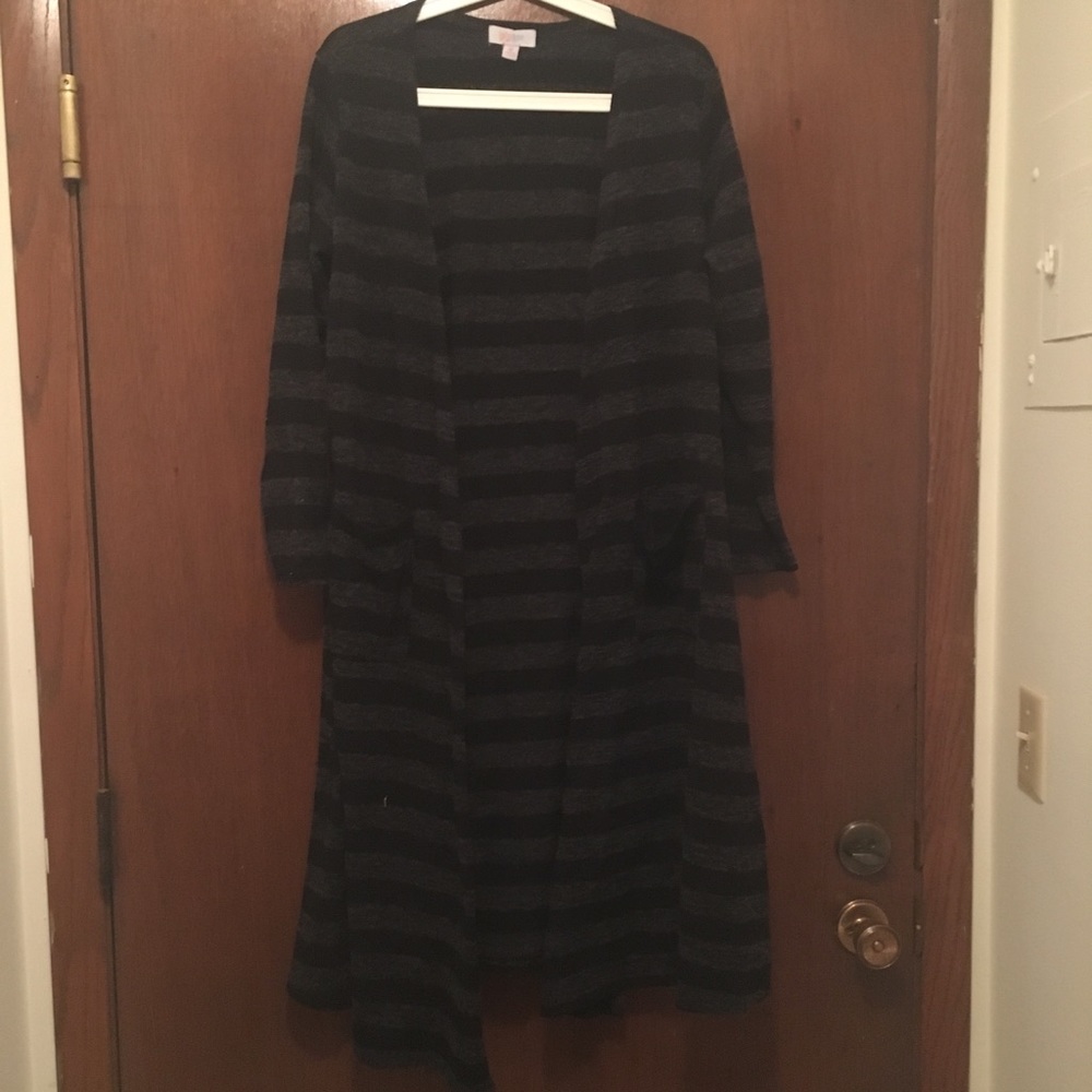 LulaRoe Sarah Cardigan - Medium